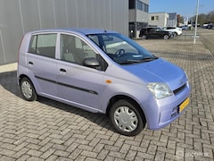 Daihatsu Cuore - 1.0-12V Azure