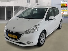 Peugeot 208 - 1.2 e-VTi 55.000 km +NAP Nwe Distributie NL-auto