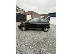 Toyota Yaris - 1.5-16V VVT-i T-Sport