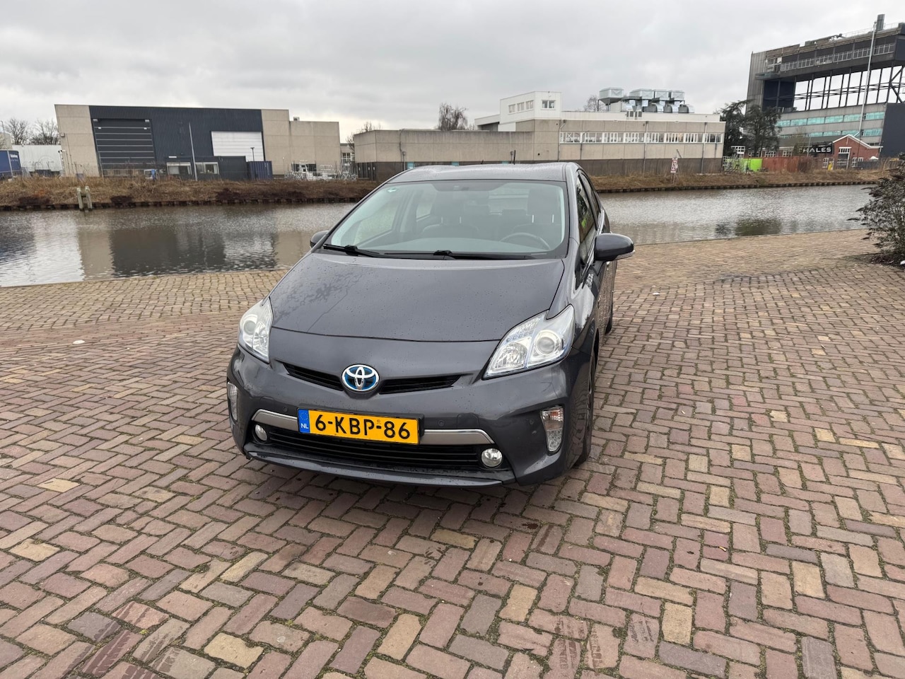 Toyota Prius - 1.8  Plug-in Aspiration 1.8 Plug-in Aspiration - AutoWereld.nl