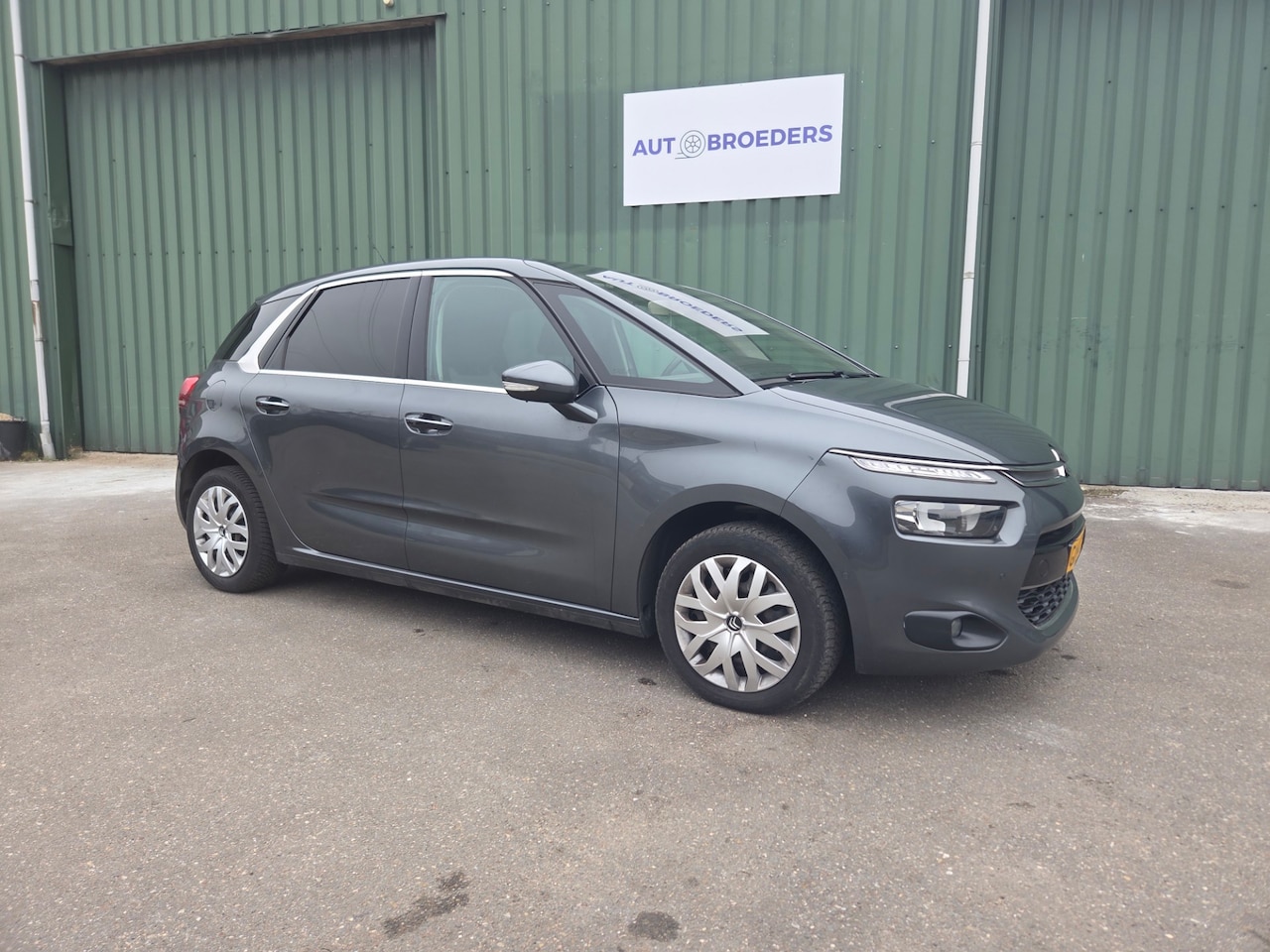 Citroën C4 Picasso - 1.6 THP Shine - AUTOMAAT - RECENT ONDERHOUD - NAVI - SENSOREN - AutoWereld.nl