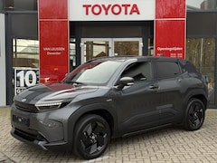 Toyota Urban Cruiser - Dynamic 61 kWh DIRECT LEVERBAAR NIEUW