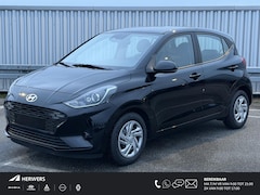 Hyundai i10 - 1.0 Premium / € 1.500, - Voordeel Op Nieuwprijs / Rijklaarprijs / Direct Leverbaar / Navig