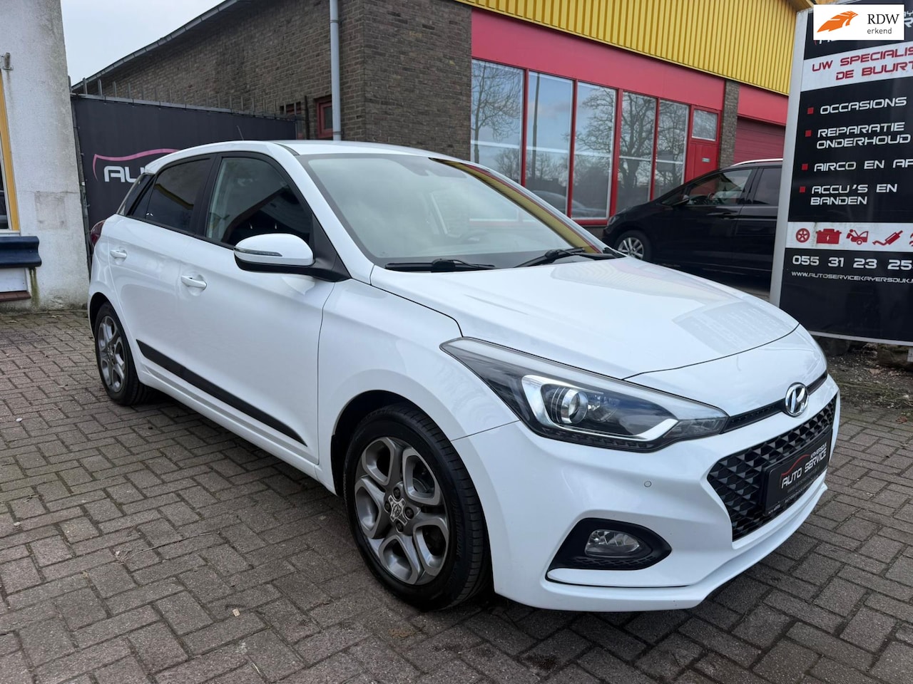 Hyundai i20 - 1.0 T-GDI Comfort Automaat|Lmv|Stuurverw.|Stoelverw.|Apk - AutoWereld.nl