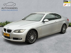 BMW 3-serie Coupé - 325i High Executive Leder Navi Carplay trekhaak