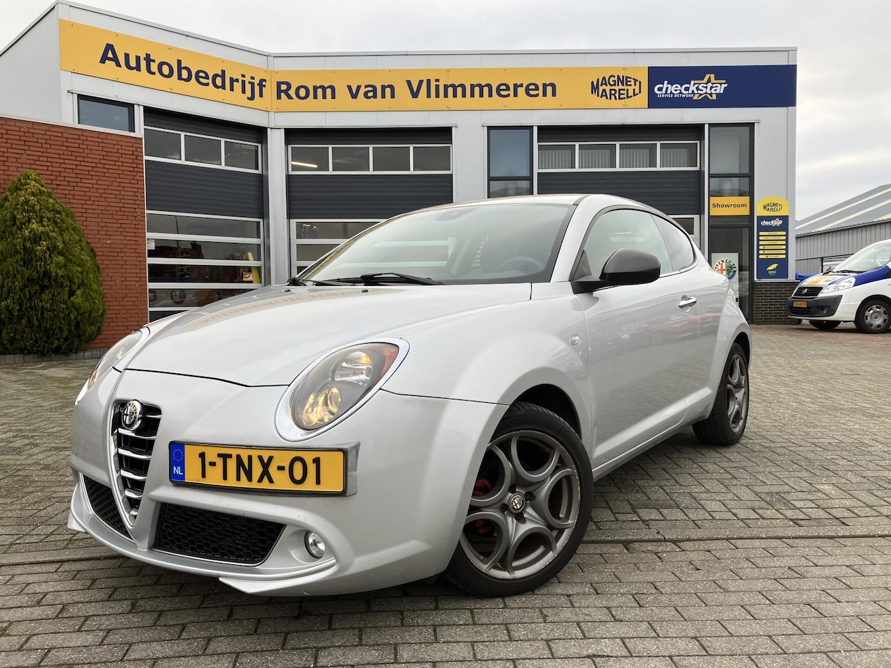 Alfa Romeo MiTo - 0.9 TwinAir Esclusivo | Nieuwe distributieketting | Zwart lederen bekleding | - AutoWereld.nl