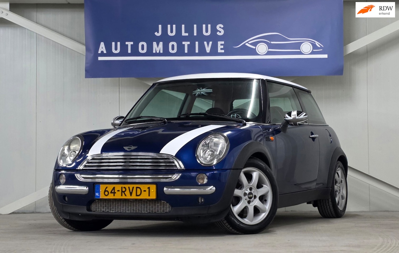 MINI Cooper - Mini 1.6 Garantie Airco Nieuwe APK! - AutoWereld.nl