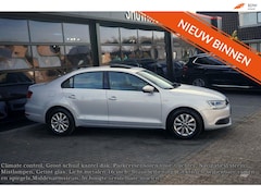 Volkswagen Jetta - 1.4 TSI Hybrid Highline, Schuifdak, Clima, PDC, Navi,