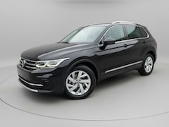 Volkswagen Tiguan - 1.4 TSI eHybrid Elegance * Trekhaak * Stoelverwarming * Camera * Keyless