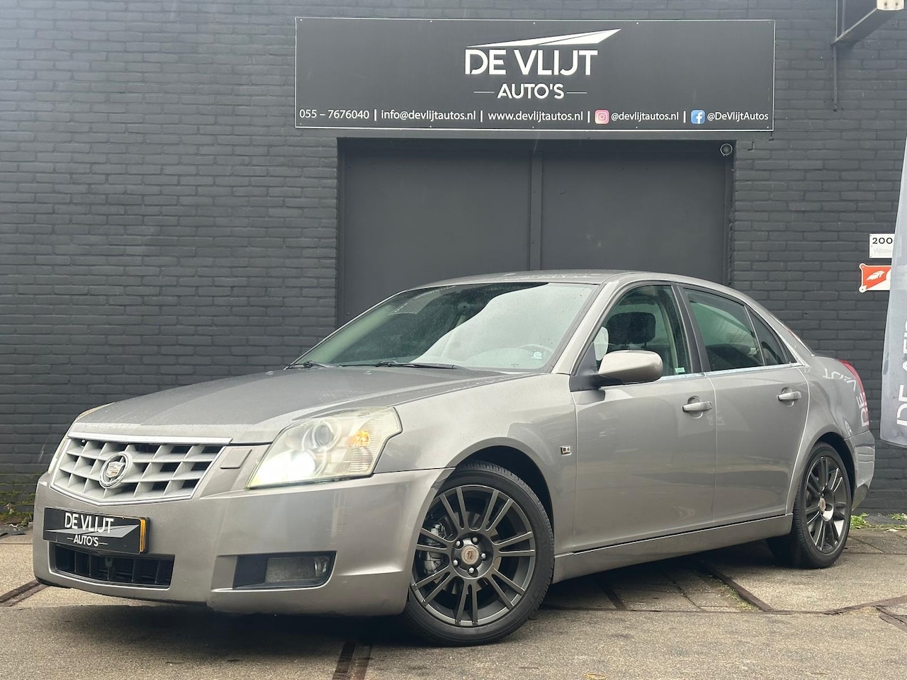 Cadillac BLS - 1.9 D | Automaat | Carplay | Navi | Leer | Xenon | Trekhaak | 150 PK | NAP | - AutoWereld.nl