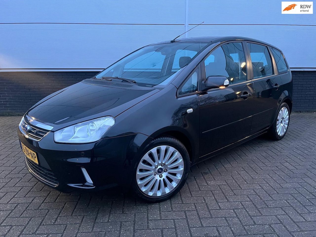 Ford C-Max - 1.8-16V Titanium clima - pdc - isofix - dealer onderhouden - cruise control - 1e eigenaar - AutoWereld.nl