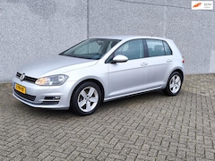 Volkswagen Golf - 1.2 TSI Highline