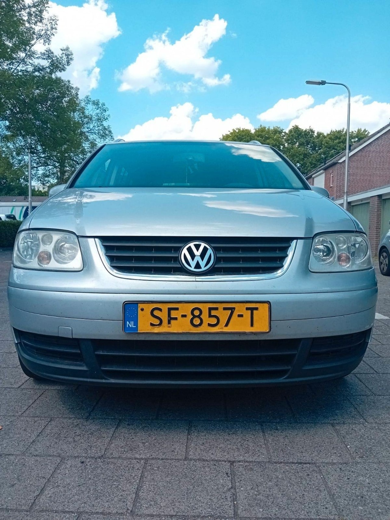 Volkswagen Touran - 1.4 TSI Business - AutoWereld.nl