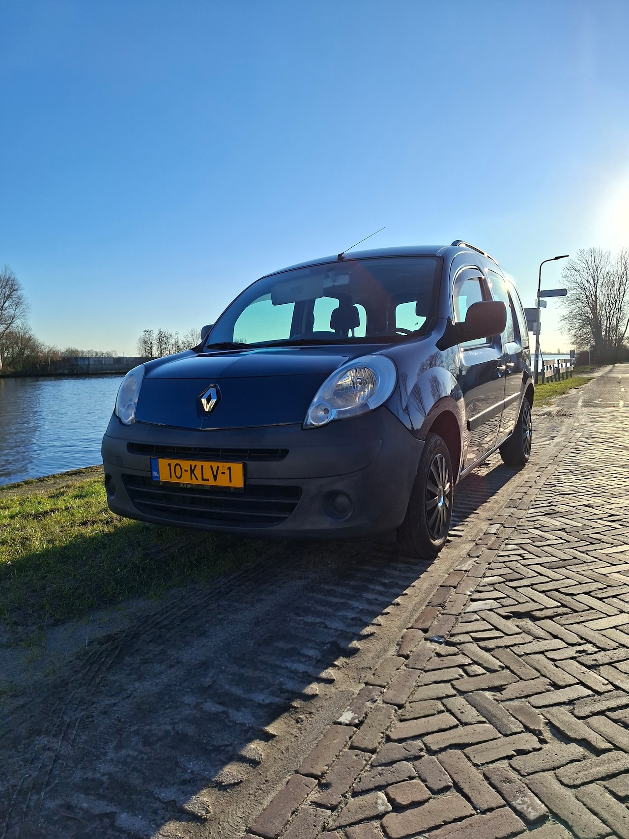 Renault Kangoo Family - 1.6 Authentique - AutoWereld.nl