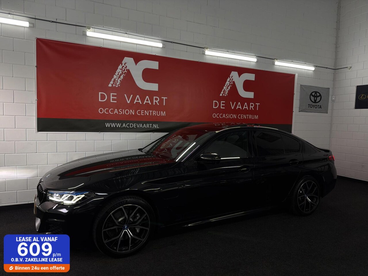 BMW 5-serie - 530e High Executive - M-SPORT/LASER/CAM/DAK/NAP - AutoWereld.nl