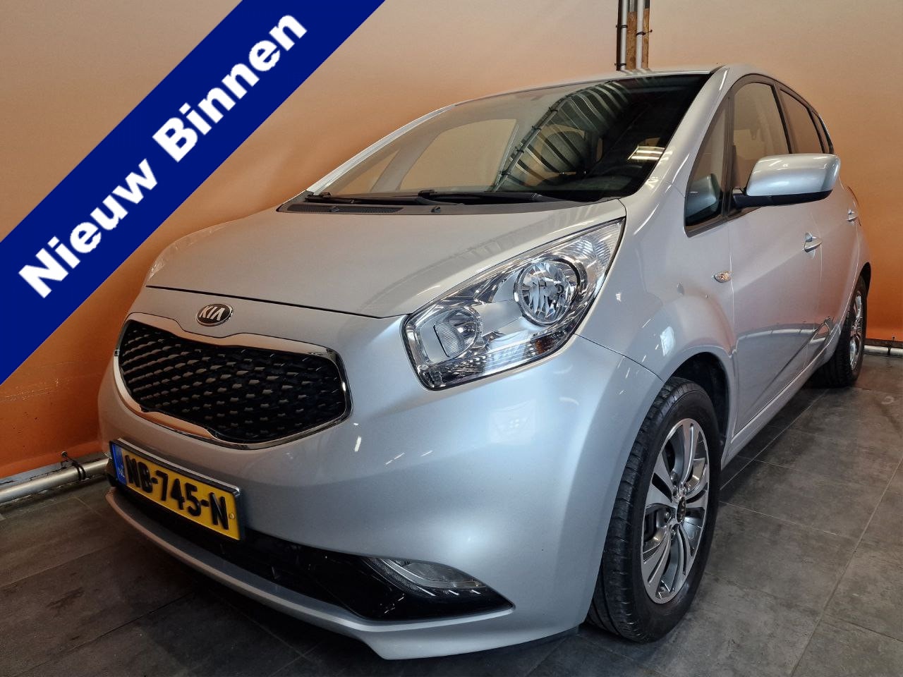 Kia Venga - 1.4 CVVT DynamicPLusLine clima | cruise | trekhaak | lmv - AutoWereld.nl