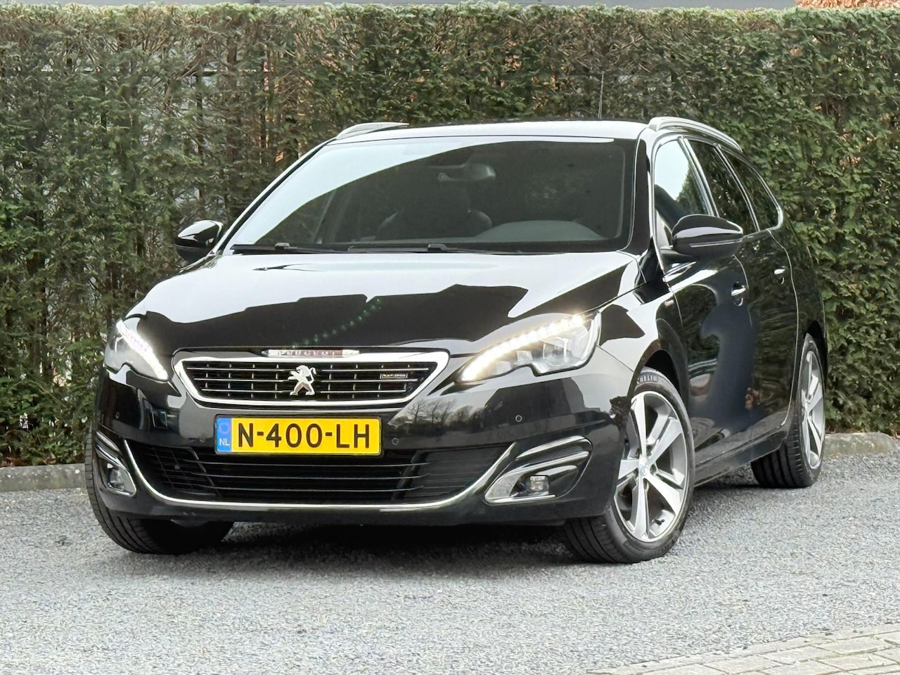 Peugeot 308 SW - 1.2 GT-line/DB -RIEM V.V/STOELVER /RIJKLAAR! - AutoWereld.nl