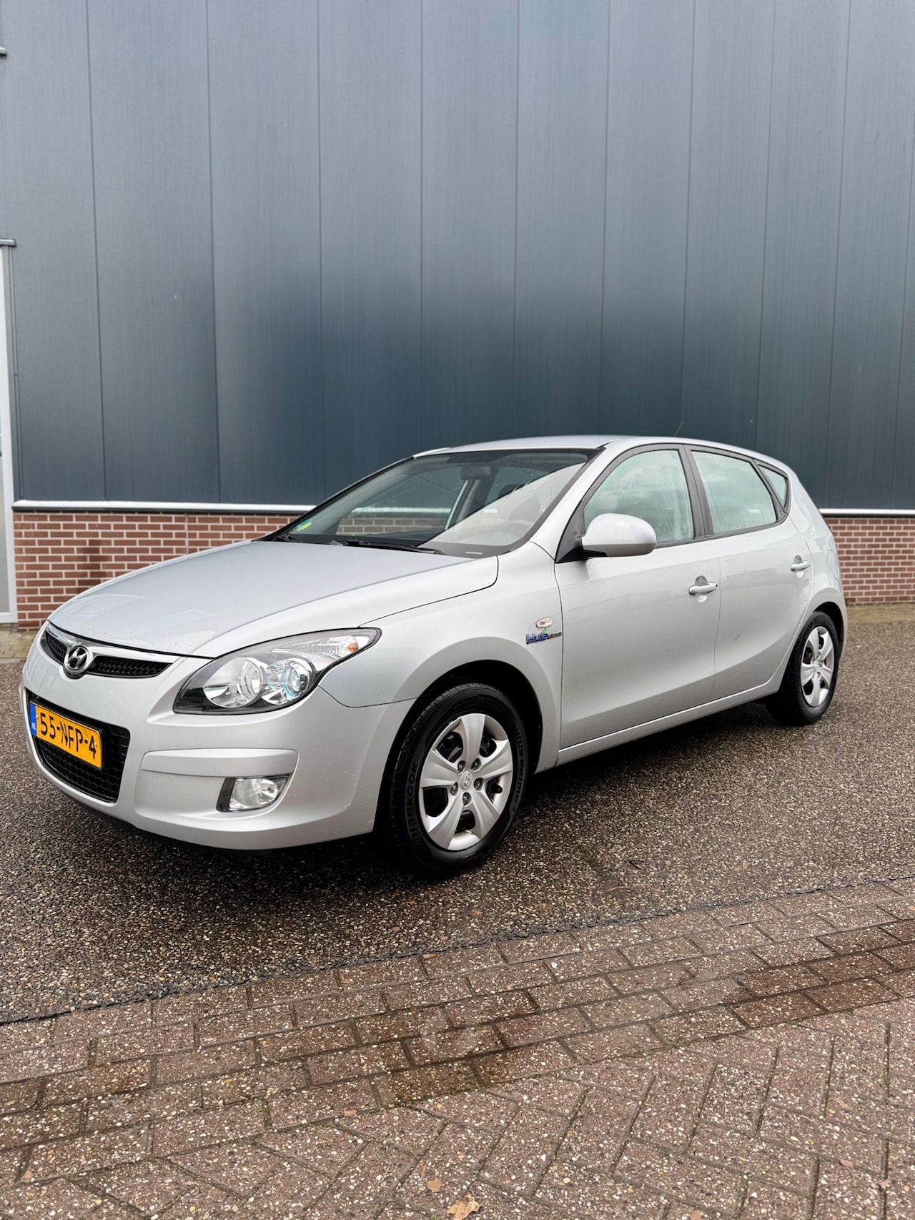 HYUNDAI I 30