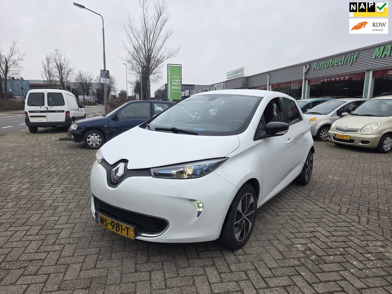 Renault Zoe - Q90 Intens Quickcharge 41 kWh|EIGEN ACCU| - AutoWereld.nl