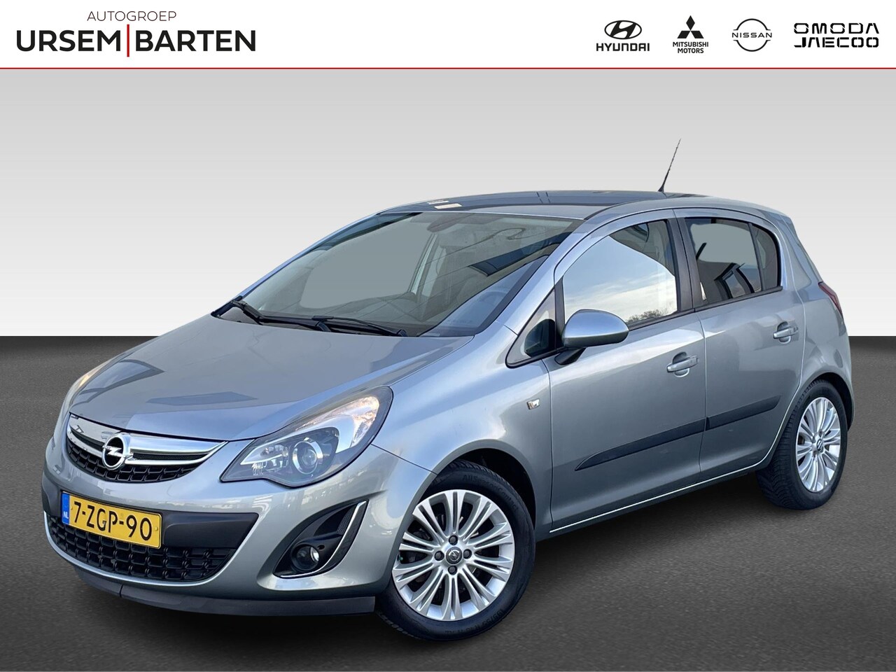 Opel Corsa - 1.4-16V Cosmo | Trekhaak - AutoWereld.nl