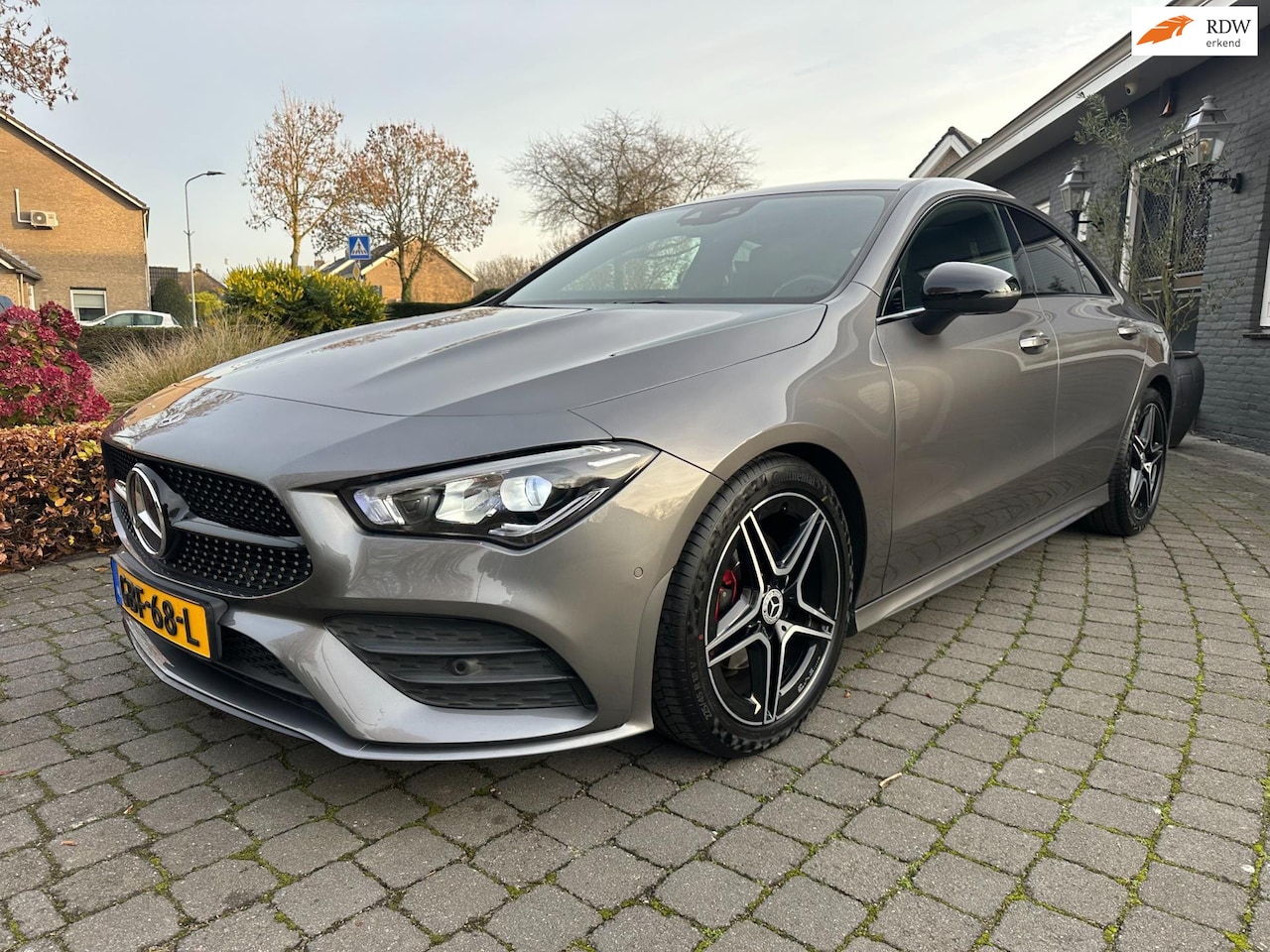 Mercedes-Benz CLA-Klasse - 180 Premium Plus 180 Premium Plus, AMG, Pano, BTW! - AutoWereld.nl