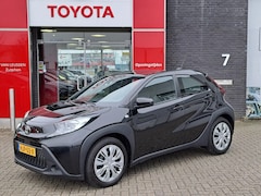 Toyota Aygo X - PLAY AD-CRUISE CAMERA APPLE/ANDROID METALLIC-LAK
