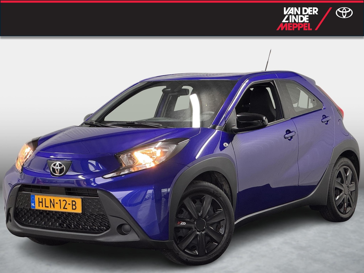 Toyota Aygo X - 1.0 VVT-i MT Play Carplay Cruise Airco - AutoWereld.nl