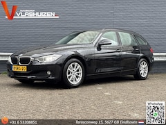 BMW 3-serie Touring - 318d High Executive | Climate | Cruise | Navi | PDC | Stoelverwarming |