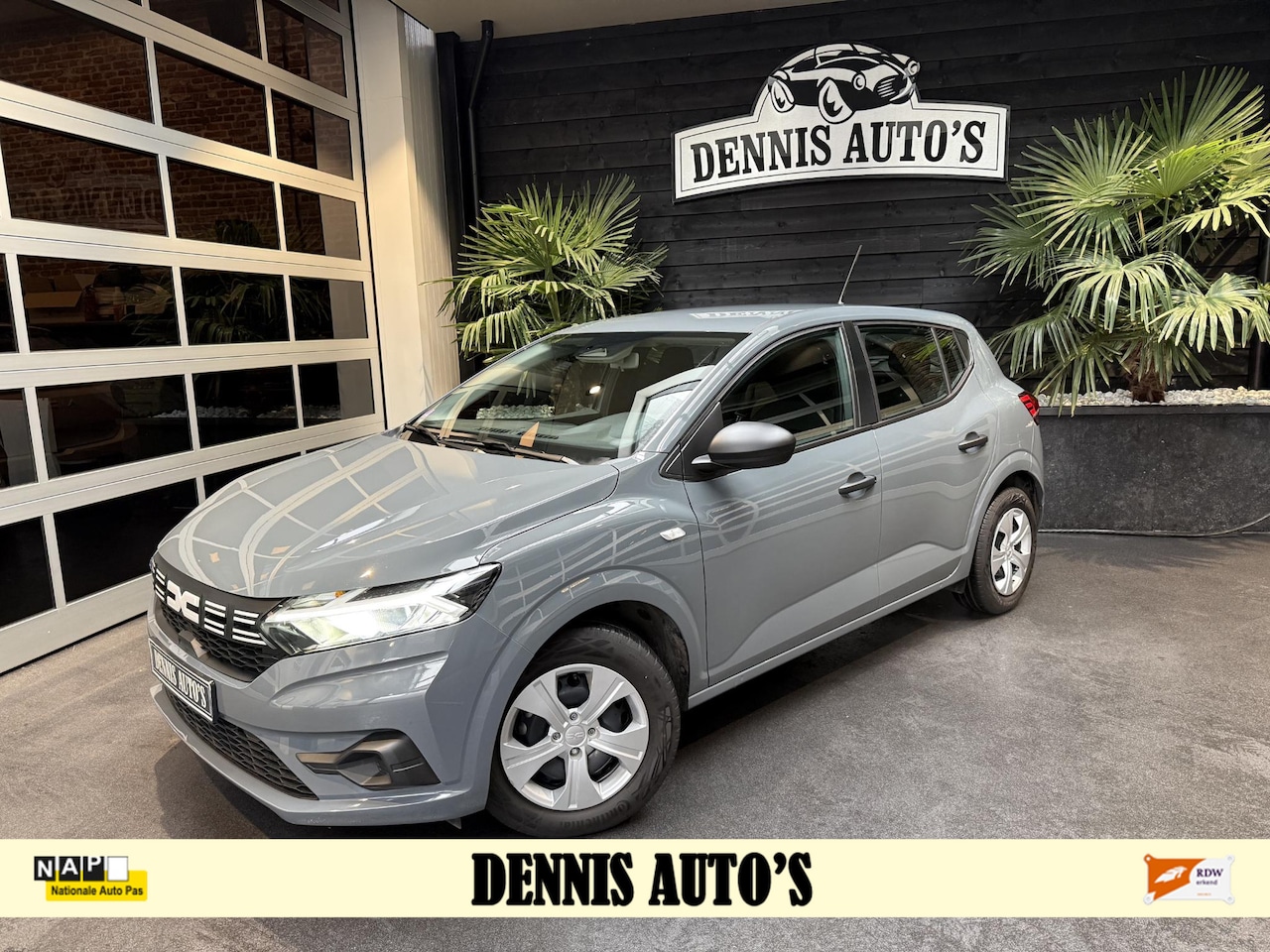 Dacia Sandero - 1.0 SCe 65 essential 1.0 SCe 65 essential - AutoWereld.nl