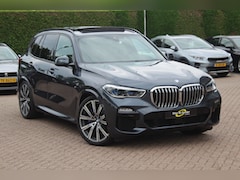 BMW X5 - xDrive45e High Exe. M Sport / Panoramadak / 360Camera / Head-up / 22'' / Swarovski / Laser