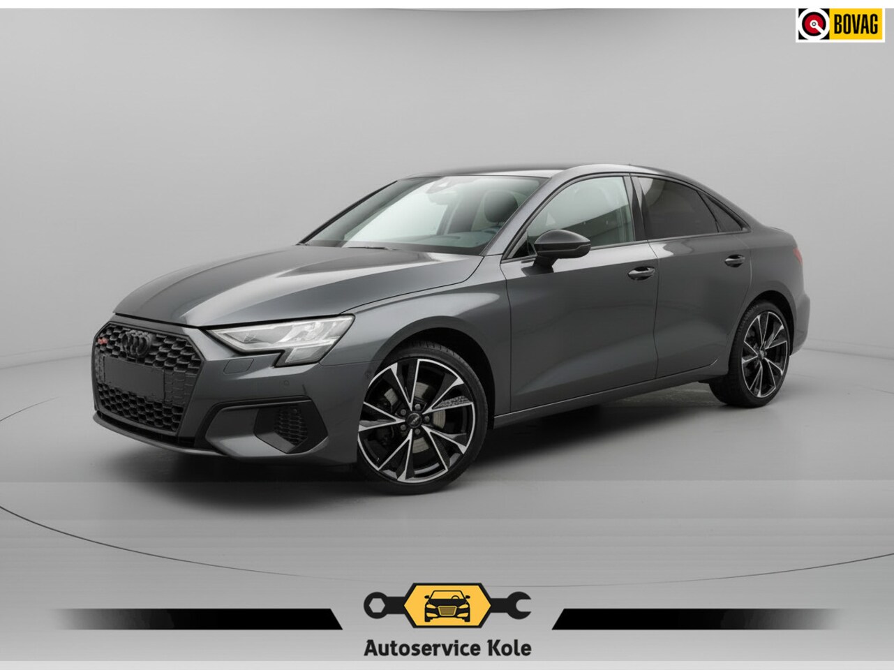 Audi A3 Limousine - 30 TFSI Automaat * Carplay * Optiek Zwart * Parkeersensoren * - AutoWereld.nl