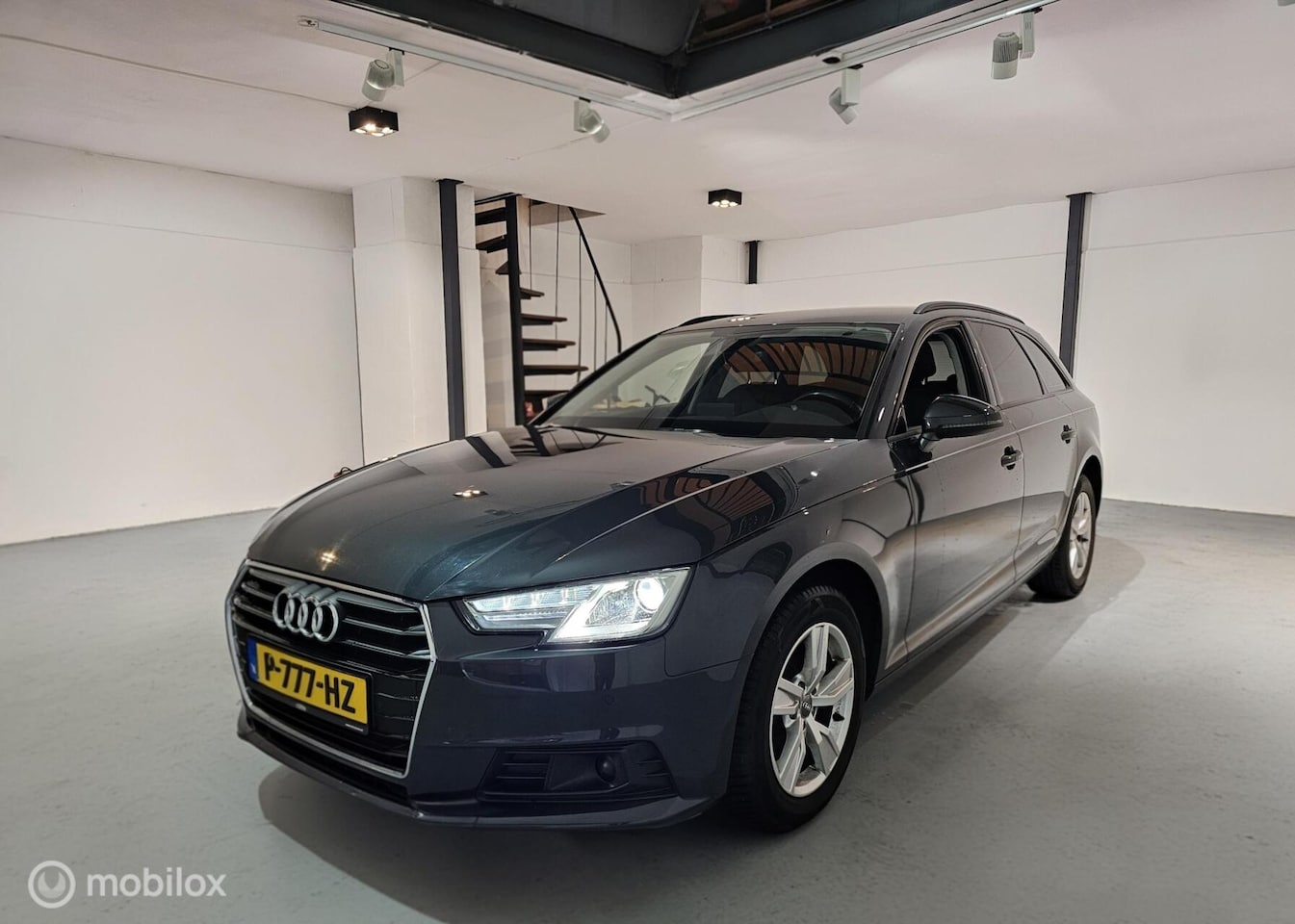 Audi A4 Avant - 35 TDI Sport S line black edition 35 TDI Sport S line black edition - AutoWereld.nl