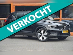 Volvo XC40 - T4 Recharge Plus Dark | Stoel + Stuur verwarming | Trekhaak | Adapative Cruise | Harman/Ka