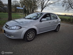 Chevrolet Lacetti - 1.8-16V Style