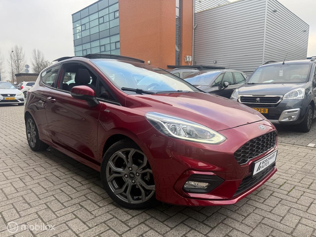 Ford Fiesta - ST-Line 1.0 Benzine | Automaat | Pano | Lage km - AutoWereld.nl
