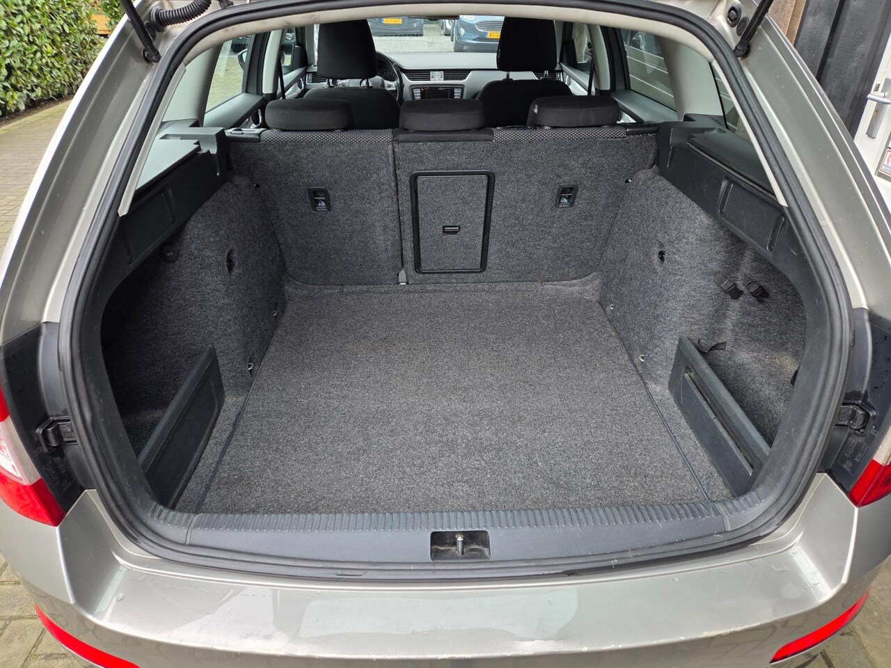 Skoda Octavia Combi - 1.6 TDI Greenline Businessline 1.6 TDI Greenline Businessline