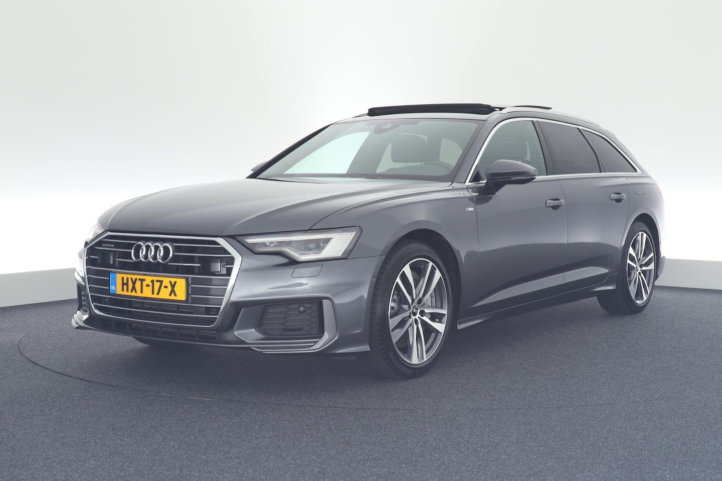 Audi A6 Avant - 50 TFSI e 299pk Quattro S Edition Trekhaak Camera B&O Panoramadak Matrix Led Virtual Cockp - AutoWereld.nl