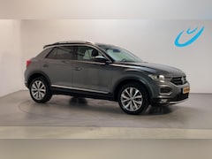 Volkswagen T-Roc - 1.0 TSI Style Business Stoelverwarming Camera Navigatie Climate Control DAB+
