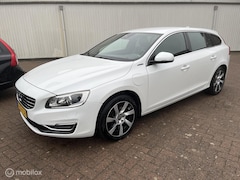 Volvo V60 - 2.4 D6 AWD Plug-In Hybrid Summum