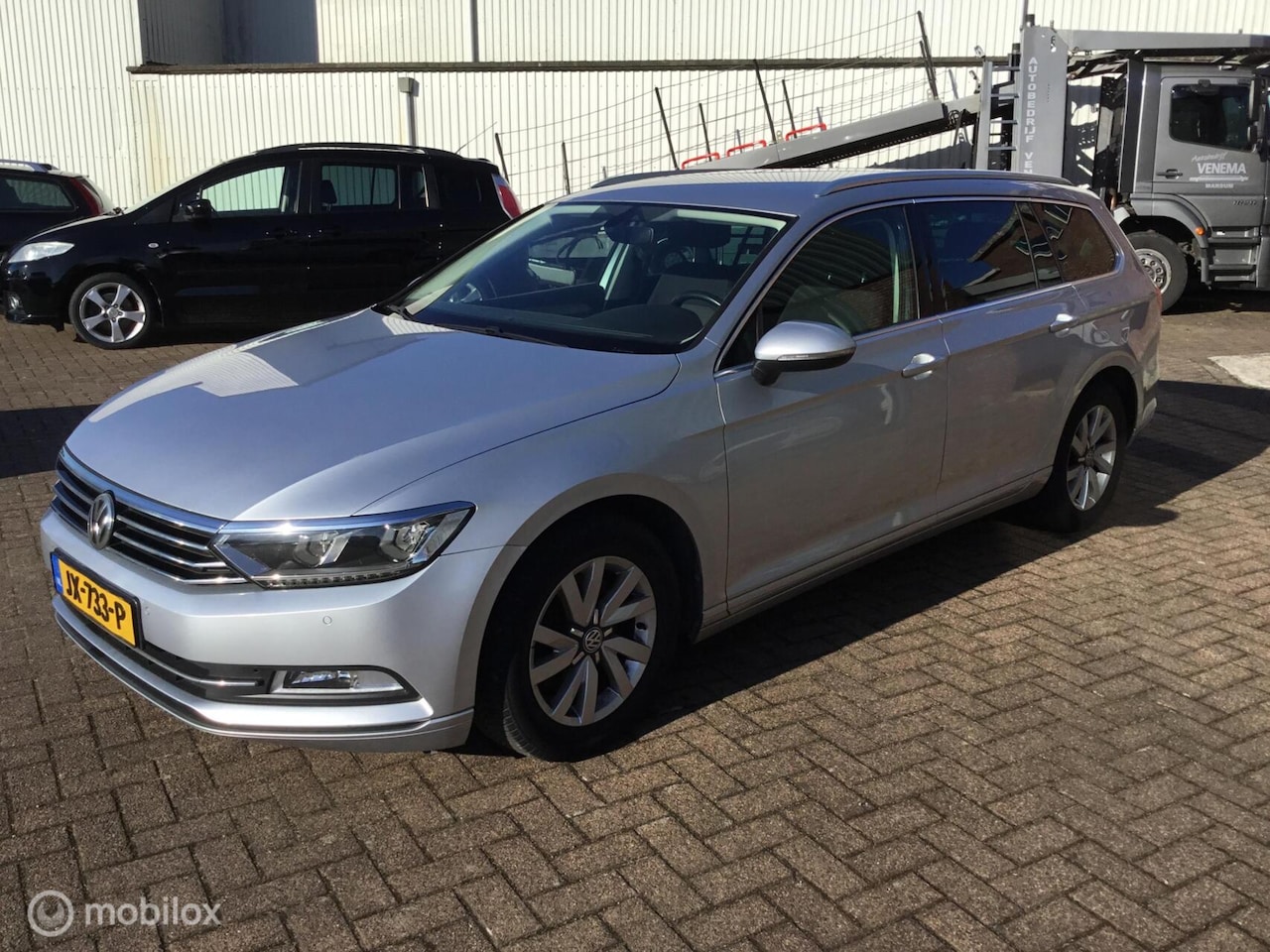Volkswagen Passat Variant - 1.6 TDI Connected Series automaat - AutoWereld.nl