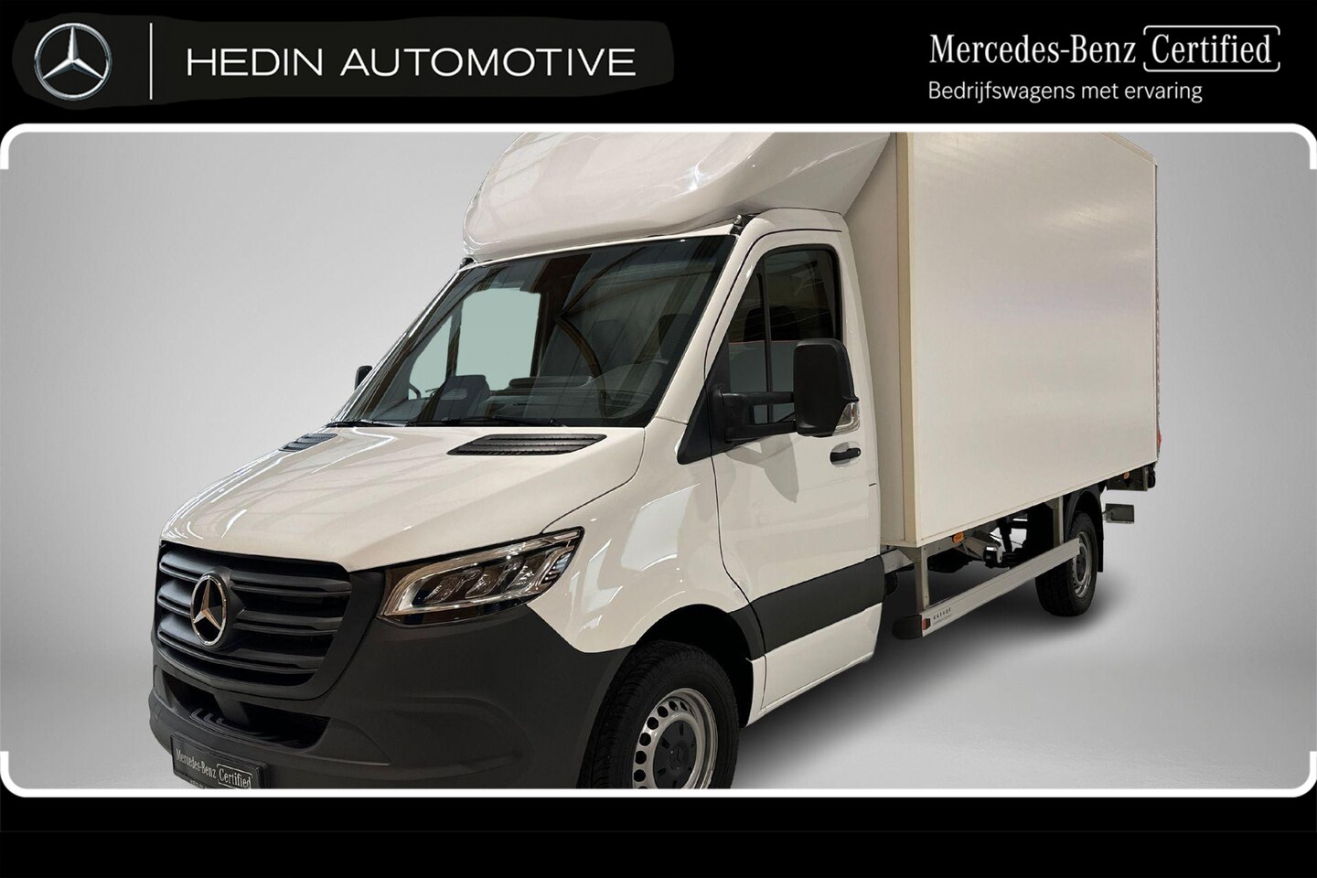 Mercedes-Benz Sprinter - 317 L3 Automaat RWD Pro Bakwagen | LED | Airco | Zijwindassistent - AutoWereld.nl