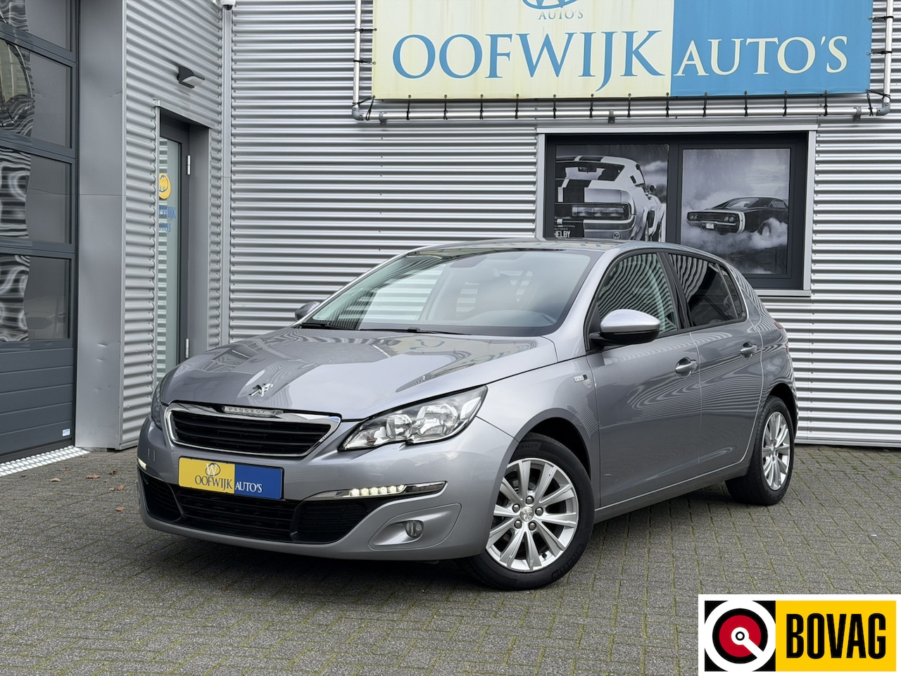 Peugeot 308 - 1.2 PureTech Blue Lease Premium Clima Navi Camera Led - AutoWereld.nl