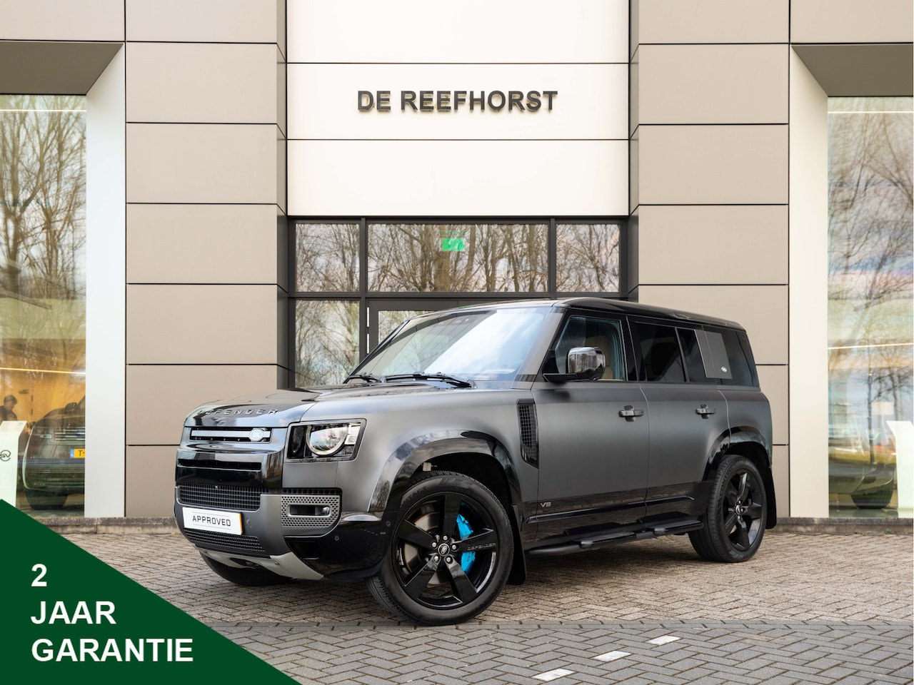 Land Rover Defender 110 - Defender 5.0 525pk V8 AWD Carpathian Edition | NL auto | Satin PPF | Nieuw door ons geleve - AutoWereld.nl