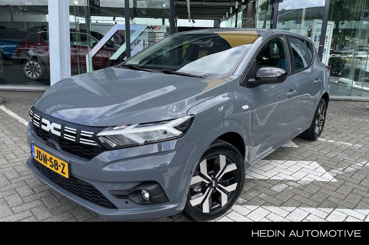 Dacia Sandero - 1.0 TCe 100 ECO-G Journey | Media Nav | Pack Comfort | Stoelverwarm. - AutoWereld.nl