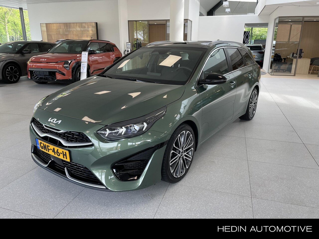 Kia Cee'd Sportswagon - Ceed 1.5 T-GDi GT-PlusLine | JBL SOUND | PANORMAISCH SCHUIF - / KANTELDAK | PARKEERSENSORE - AutoWereld.nl