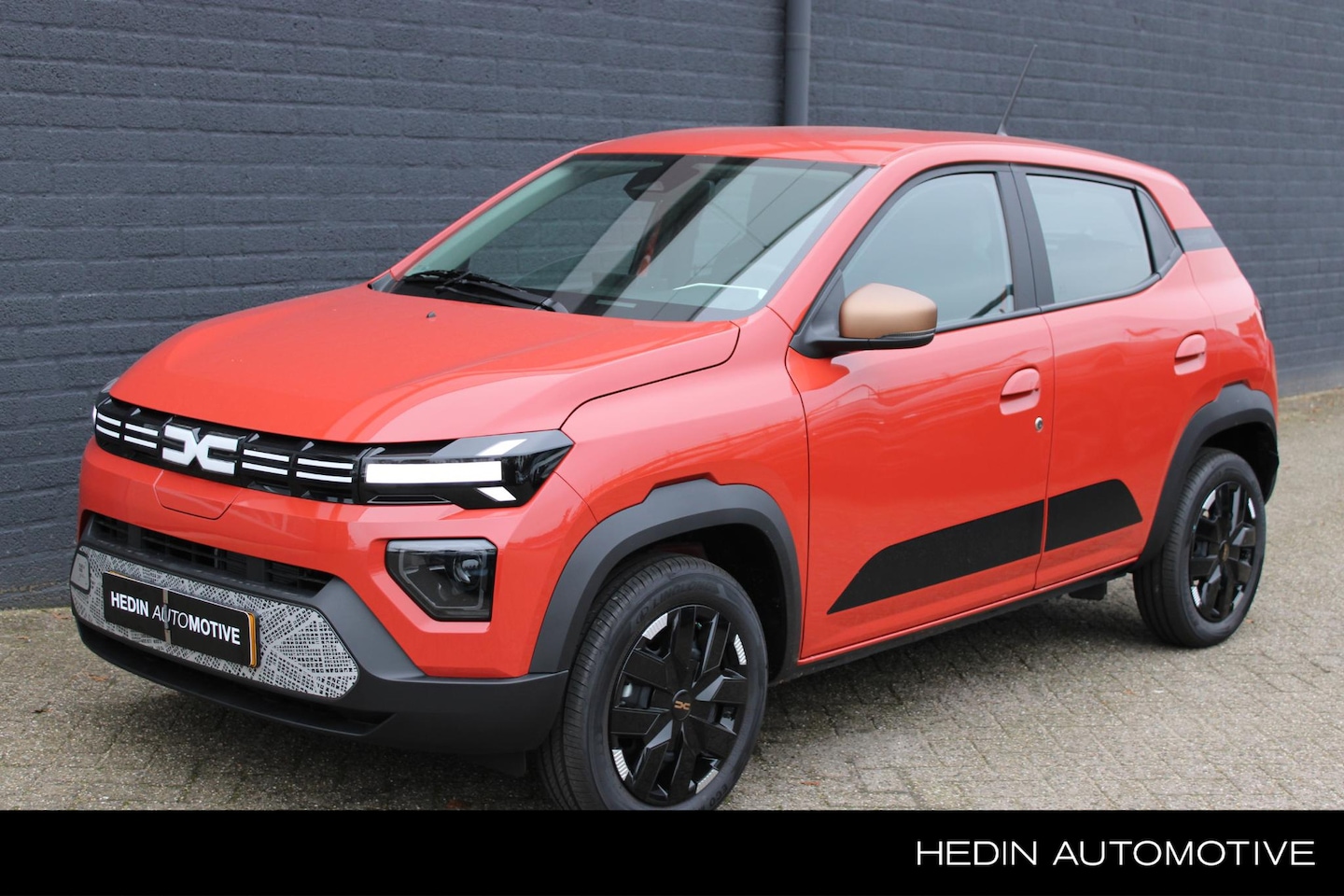 Dacia Spring - Extreme 65 26.8 kWh Nieuw Model | Navigatie | Camera | Cruise Control | Airco - AutoWereld.nl