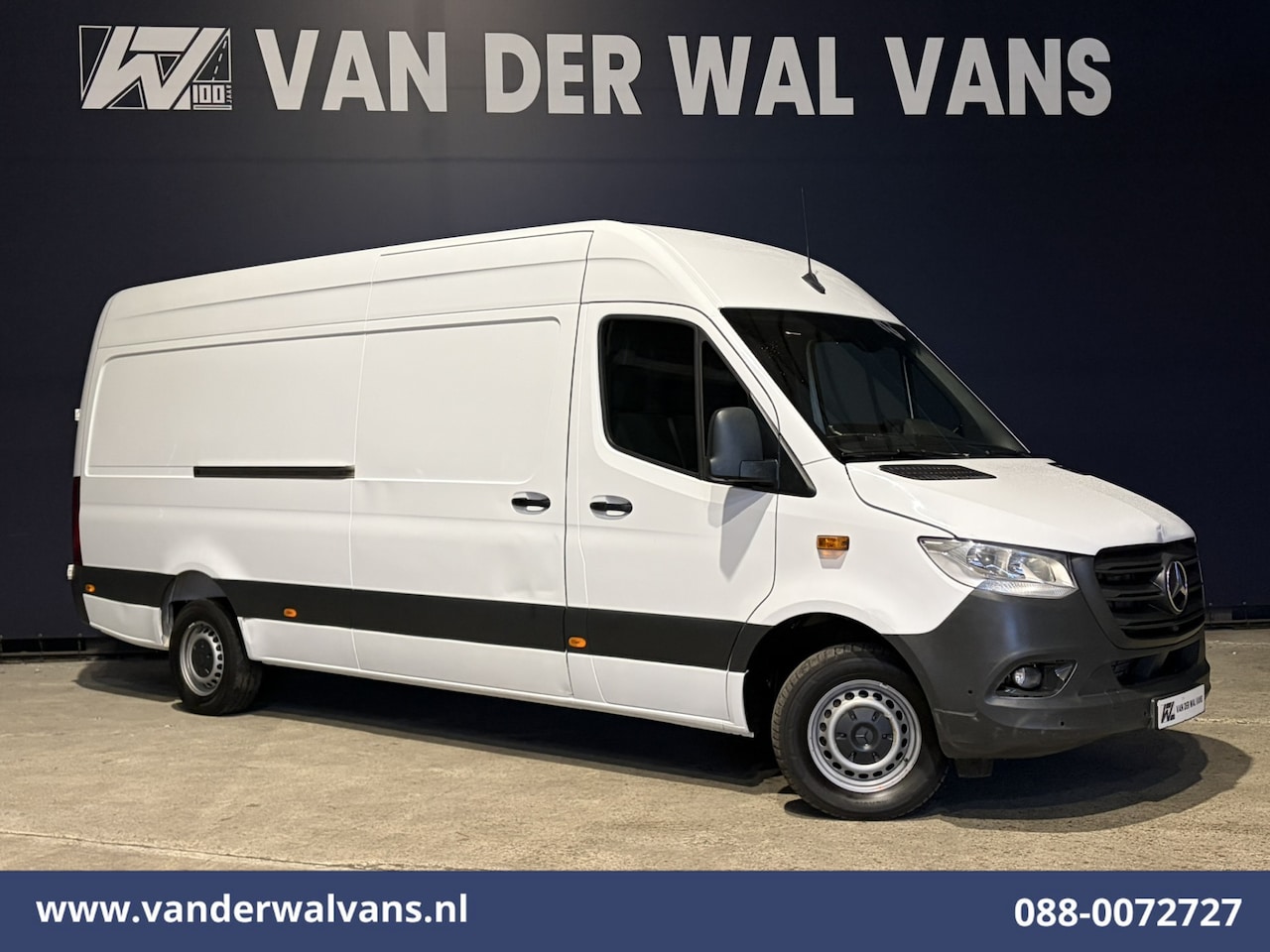Mercedes-Benz Sprinter - 317 CDI 170pk L3H2 Euro6 Airco | 360 graden Camera | Navigatie | Apple Carplay | Cruisecon - AutoWereld.nl