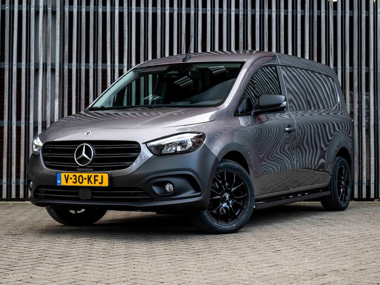 Mercedes-Benz Citan - 112 CDi 116pk L2 AUT. |NL-AUTO| LED|Gr.Navi|Camera|Carplay|Stoel/stuur Verw.|ClimateContro - AutoWereld.nl