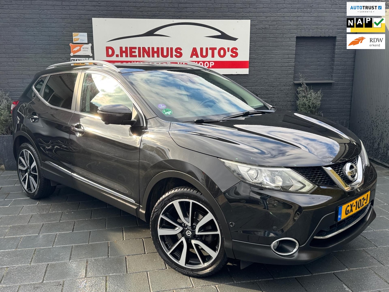 Nissan Qashqai - 1.2 Tekna *FULL OPTIONS*PANO*LEDER*360 CAMERA - AutoWereld.nl