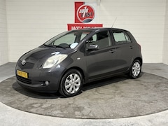 Toyota Yaris - 1.3 VVTi Executive, Airco, Lederen bekleding, Lichtmetaal, Volledig onderhouden, Prijs inc